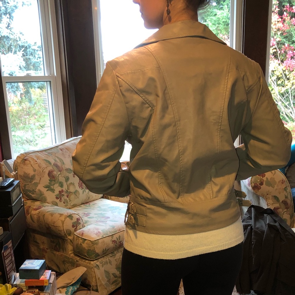Thread & Supply Jacket - Picture 14 of 16
